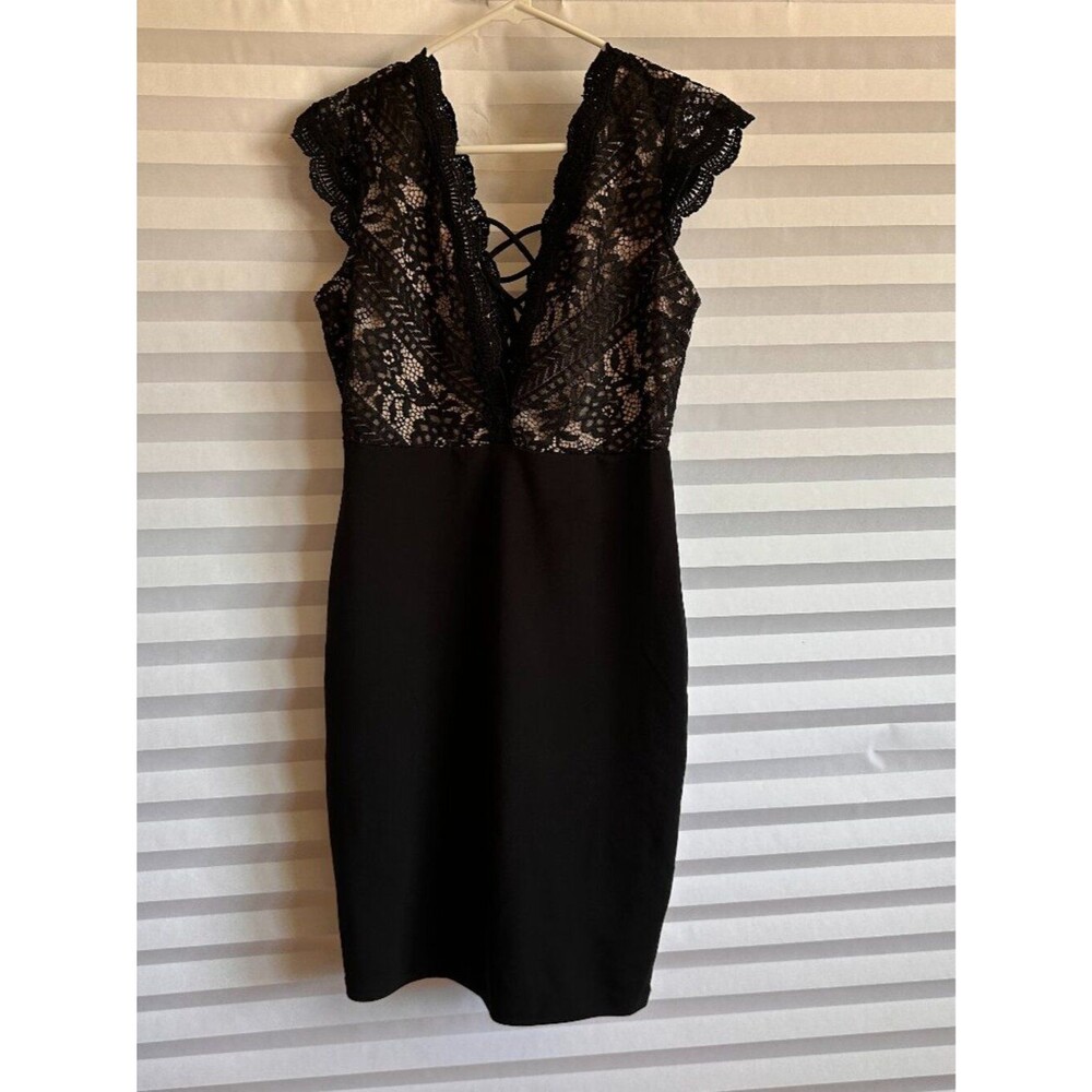 Haute Monde Black Lace-Top Asymmetrical Dress size Large